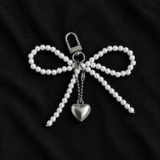 Pearl Bow Bag Charm Keychain with Heart Pendant Cute Handbag Accessory
