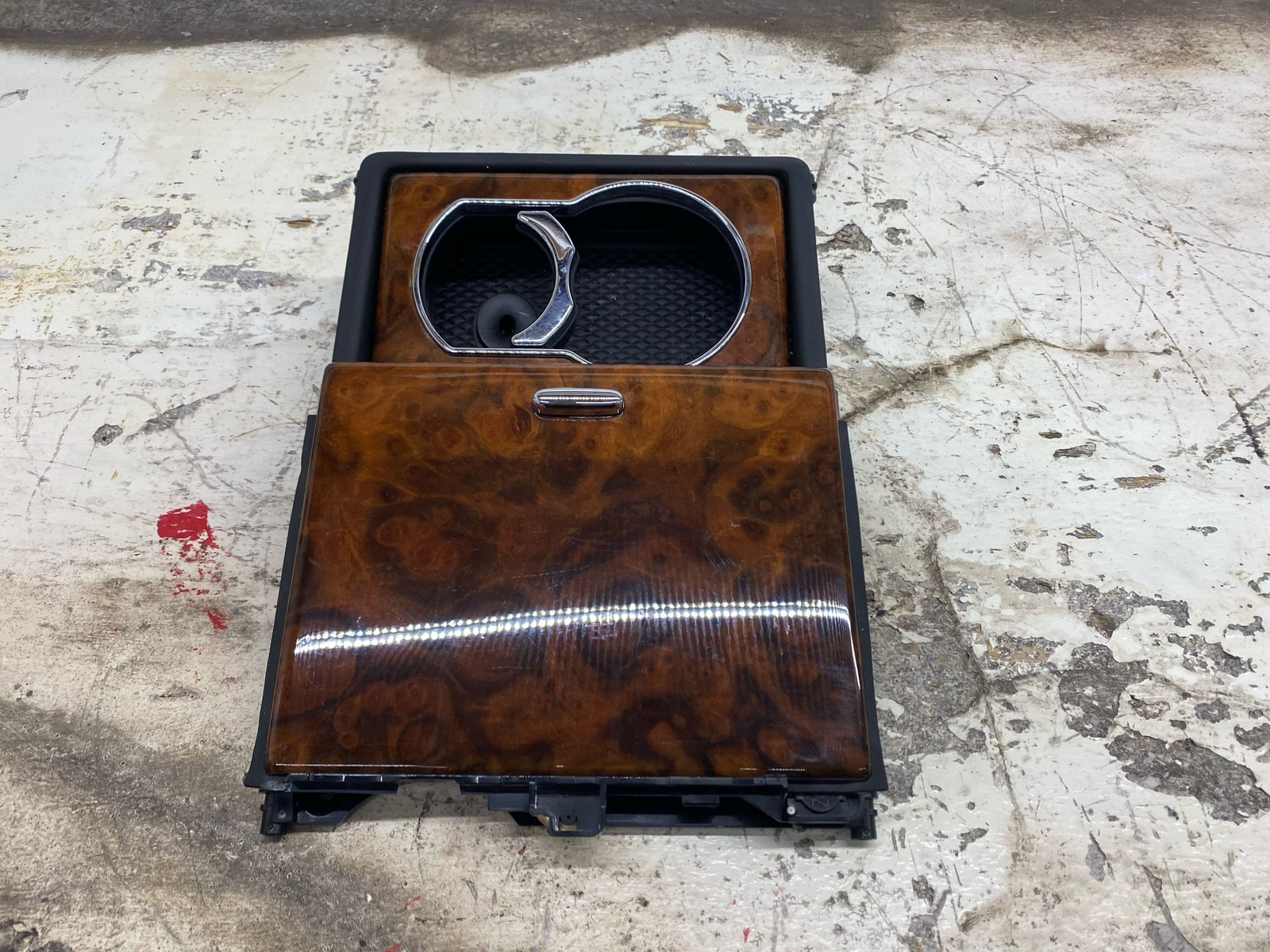 2010-2020 BENTLEY MULSANNE OEM FRONT CENTER CONSOLE STORAGE SLIDING TRAY PANEL