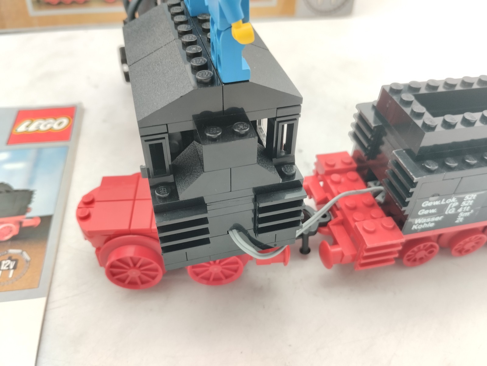 Picture 9 of 24