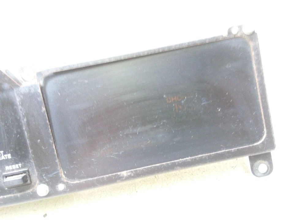 Centro de información del tablero central 1984 1985 1986 1987 1988 1989 Chevrolet Corvette n32 Foto 3 de 4