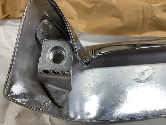 Chrysler New Yorker Wagon 1956 parachoques delantero sobre el centro del conductor Foto 4 de 4