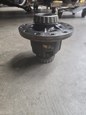 12 Bolt  Differential Carrier For Suzuki Sidekick With 26 Spline Mini Spool 