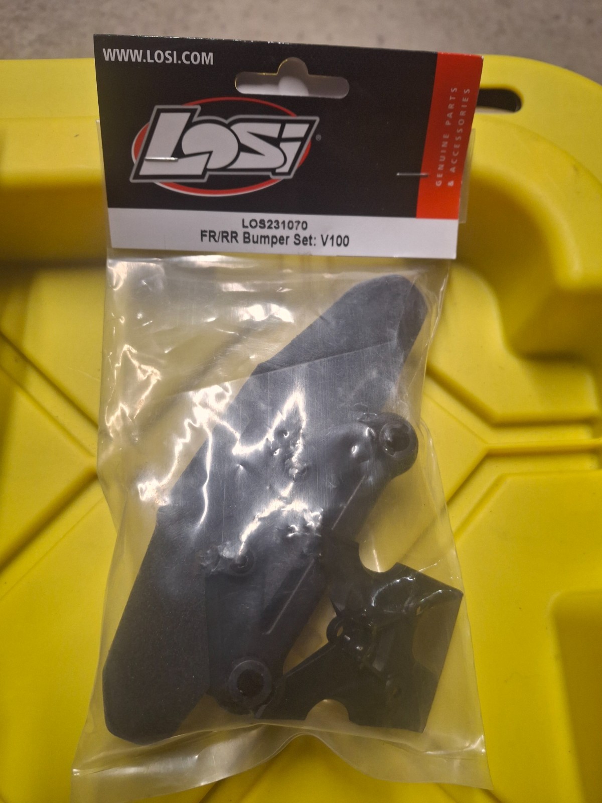 Losi Vaterra V100 LOS231070 FR/RR BUMPER SET