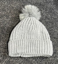 Ladies M&S Grey Knitted Bobble Beanie Hat Adult One Size