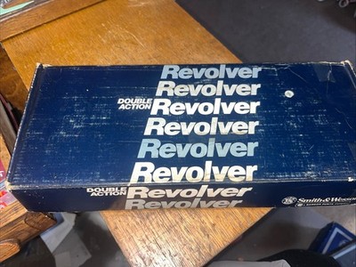Smith & Wesson Model 581 Factory Orignal Box, With Logo Wax Paper Vintage Inv6