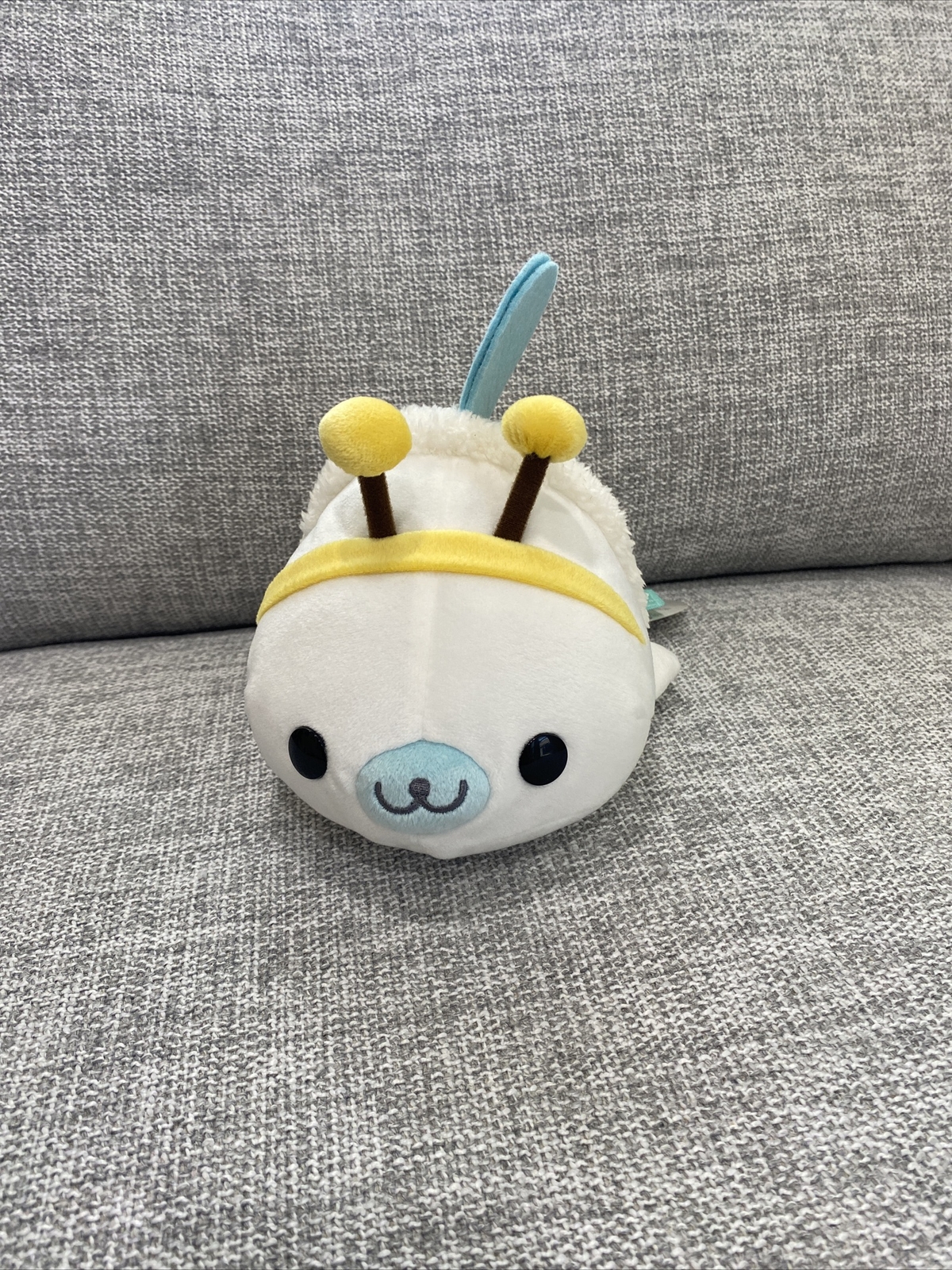 mamegoma bee