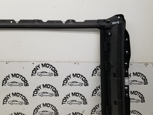 2021 SKODA KAMIQ MONTE CARLO SUNROOF FRAME WITH BLIND SHADE IN BLACK 658817017 - Picture 4 of 11