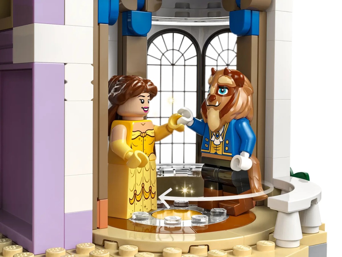 ごえん Beauty and the Beast Castle 43263 | Disney™ | Buy online at the