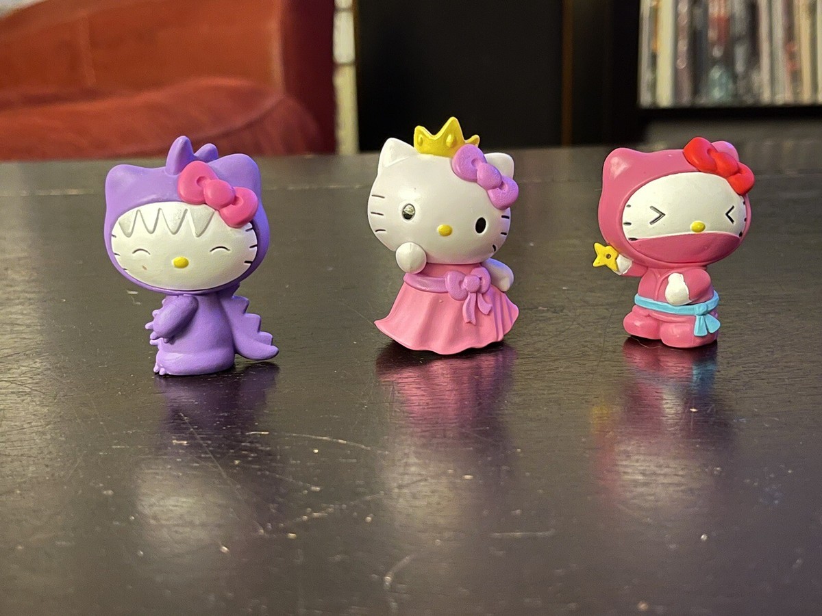 Lot Of 9 - Sanrio Hello Kitty Costume Mini Figure Just Play Alien