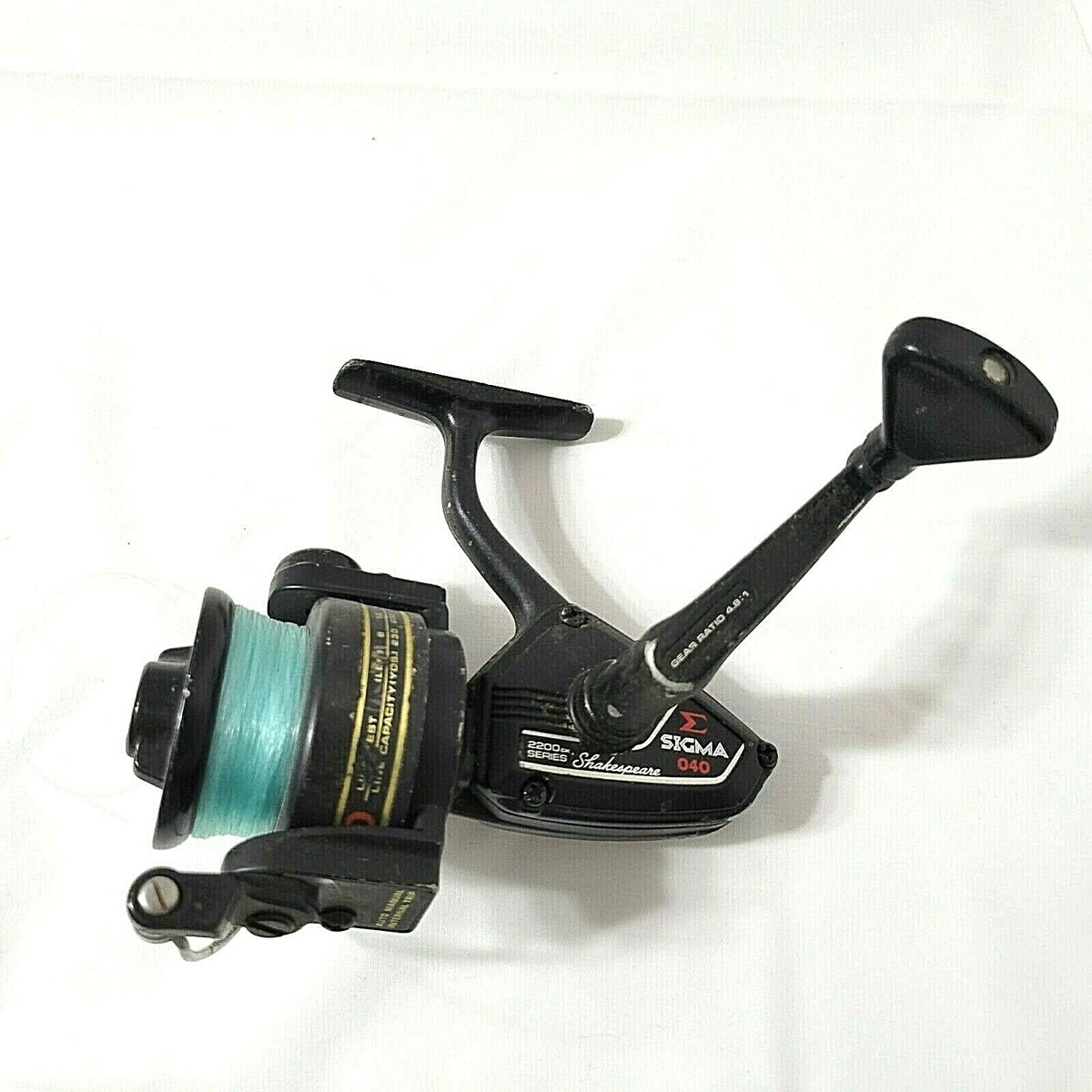 SHAKESPEARE Sigma 040 2200 CK Series Spinning Fishing Reel JAPAN