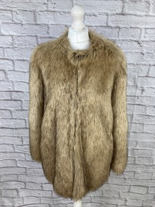 cappotto marrone zara