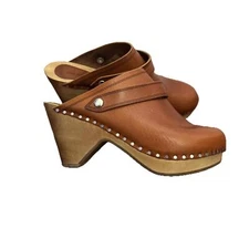 Isabel Marant Tan Studded Leather Clogs Mules Size 35