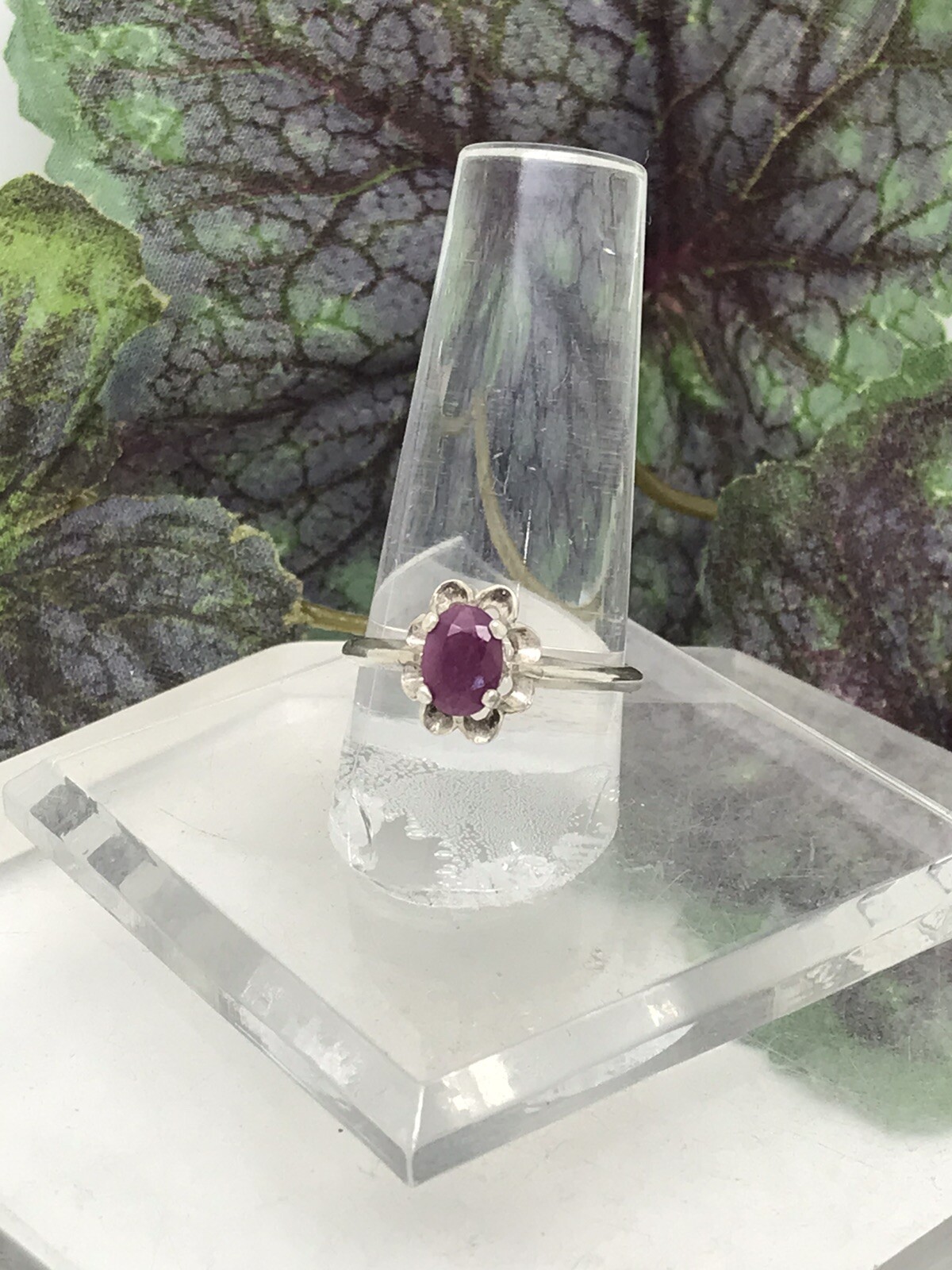 Solitaire Oval Red Ruby Flower Prong Setting 925 … - image 1