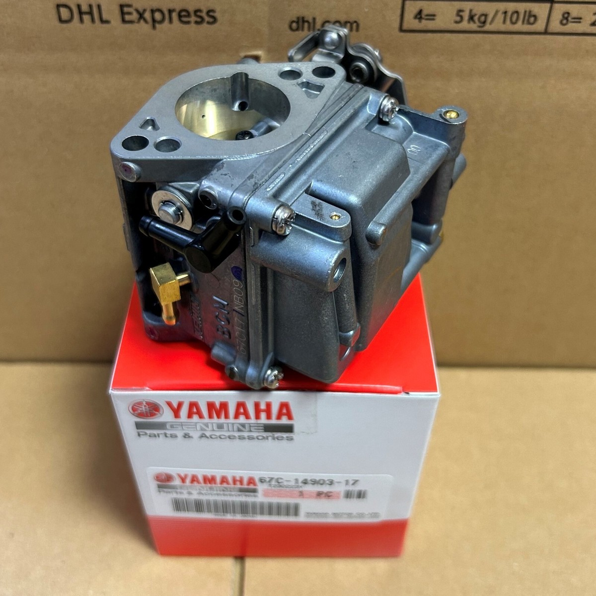 NEW】Yamaha Genuine Carburetor Assy 67C-14903-12-00 Direct