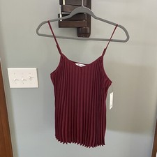 NWT Nine West Tank Top Shirt Sleeveless Pleated Camisole V Neck Maroon - Sz S