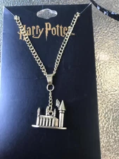 Harry Potter  BIO WORLD Hogwart’s Castle Necklace  Gold-tone NEW