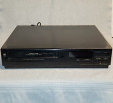 Mitsubishi HS-348UR VHS Video Recorder Player Turns on For Parts or Repair READ