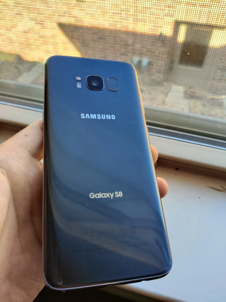 Samsung Galaxy S8 G950U1 Desbloqueado AT&T T-Mobile Boost Straight Talk Verizon Como Nuevo Foto 2 de 4