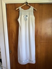 Vintage Women’s Nightgown Lingerie Durelle Size M Made In USA