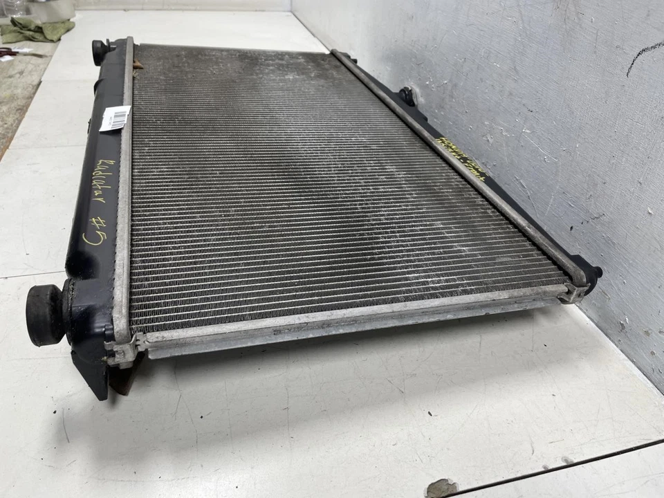 Honda Insight 2010 híbrido motor delantero refrigerante radiador OEM+ Foto 2 de 4