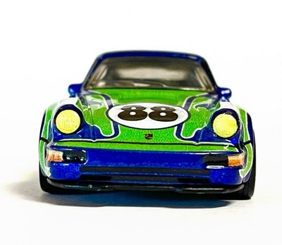 HOT WHEELS MALAYSIA CONVENTION PORSCHE 911 CARRERA RS 3.8 - LOOSE