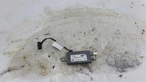 LAND ROVER RANGE ROVER SPORT L320 Antennenverstärker  CH2218C847AA 25518257