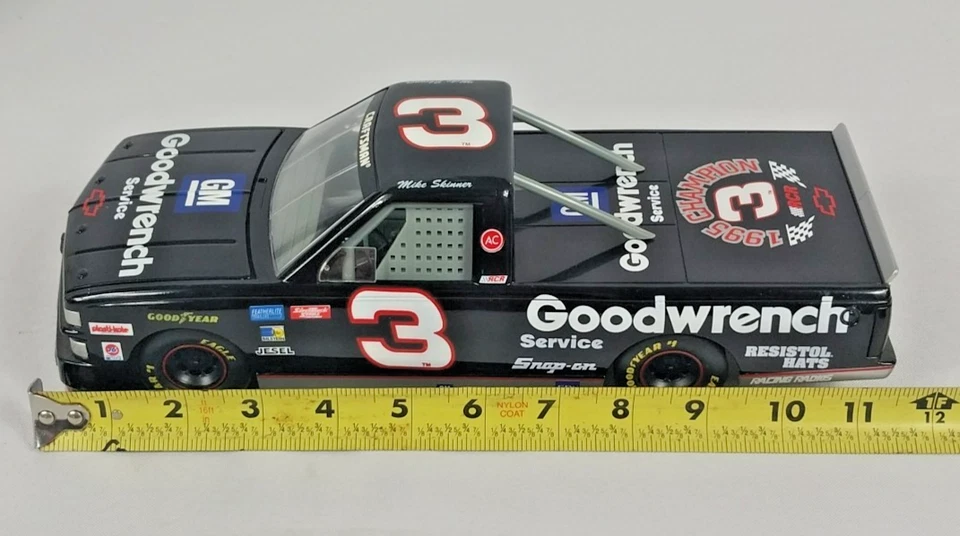 Camión Chevrolet Campeón Mike Skinner #3 Goodwrench 1995 1:18 Diecast GM RCR NA Foto 2 de 4