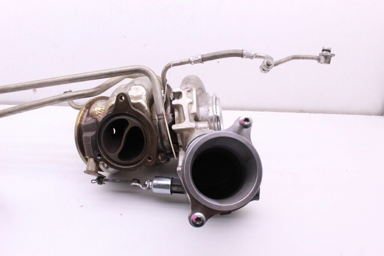 2017 2018 Aston Martin Db11 5.2 Turbocharger Turbo Righ - HY53-9G438-BB OEM