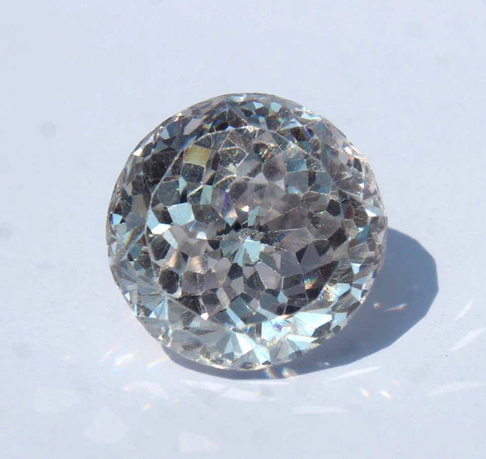 21 Ct. Round Cut Cubic Zirconia - AAA Clear Brilliant Zircon Certified Gemstone - Image 2 of 4
