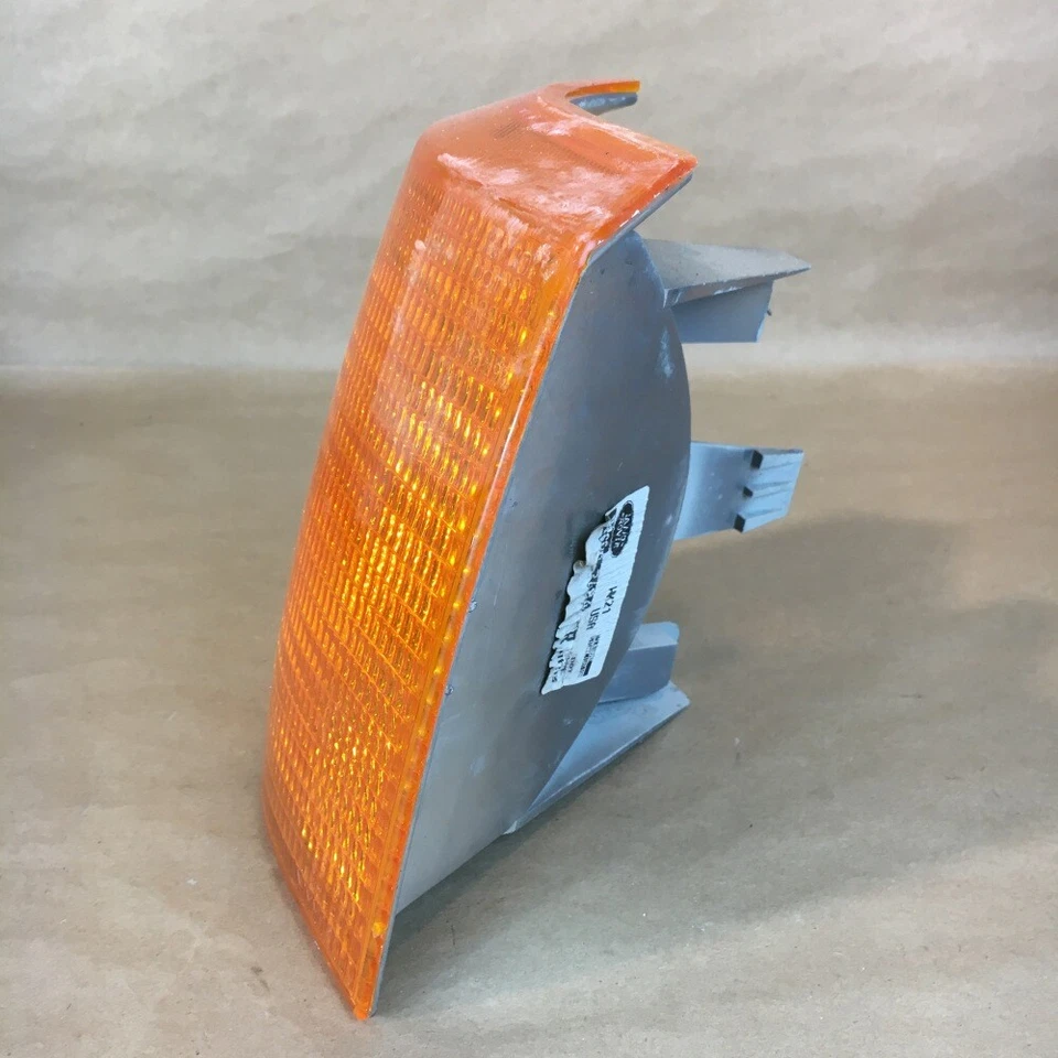 Lâmpada de seta dianteira direita Valeo Land Rover Range fabricante de equipamento original 1995-2000 - Imagem 2 de 4