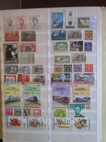 MNH WORLD LOT STAMPS STAMPS** (L44485)