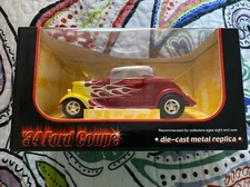 First Gear WIX Filters '34 Ford Coupe Candy Apple Red Hot Rod 1:25 Diecast Car