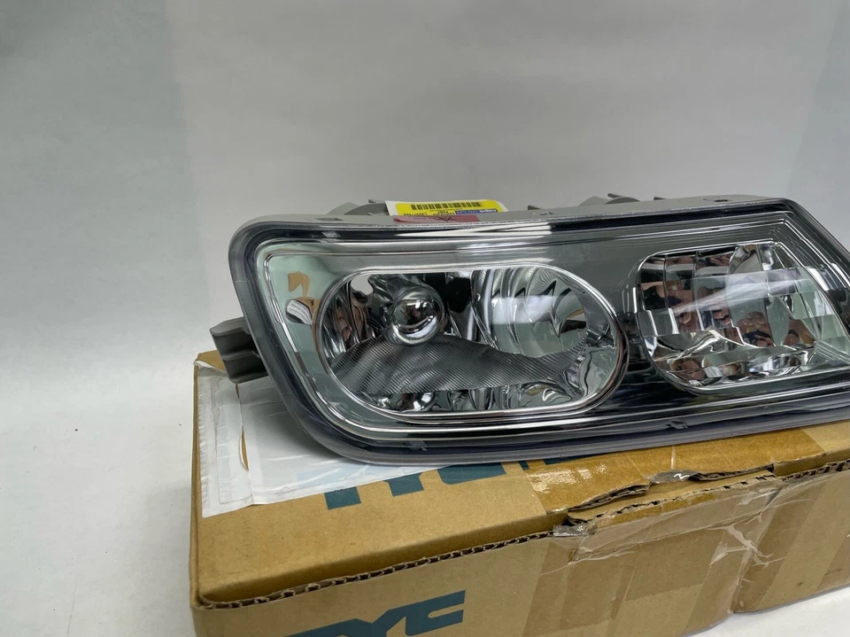 Faro antiniebla delantero izquierdo para conductor Acura MDX 2007-2009 TYC 19-5898-01-9 Foto 2 de 4