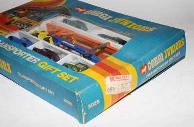 Corgi Juniors Vintage 3025 Transporter Gift Set, Mint in Good