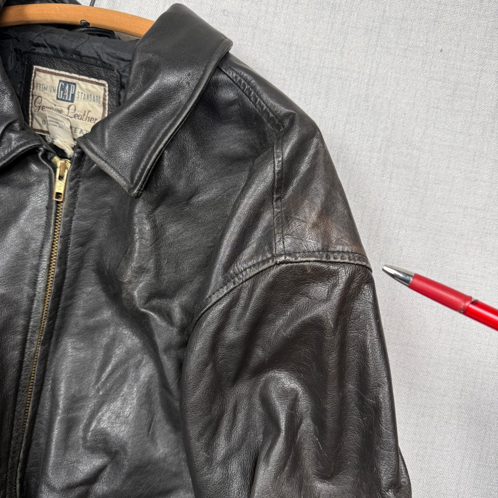 Vintage GAP Leather Basic Jacket Cropped Zip Fron… - image 5