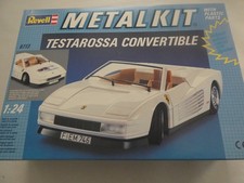 Revell 8713 Bausatz METAL KIT TESTAROSSA CONVERTIBLE im Maßstab 1:24
