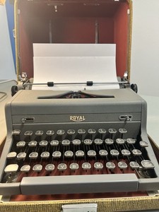 実働品　 ARROW ロイヤルタイプライター 1946年製 1946 Royal Arrow portable vintage typewriter | DEMO VIDEO - YouTube