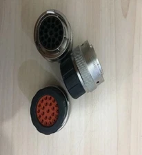 1PCS NEW FIT FOR Circular connector RT061823SNHEC03