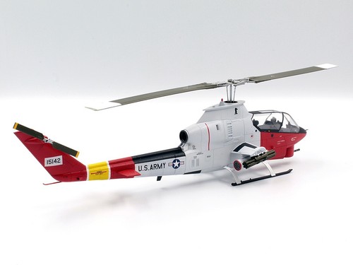 ICM 48299 Plastic model kit Scale 1:48 AH-1G ""Arctic Cobra"", US helicopter - Picture 19 of 24