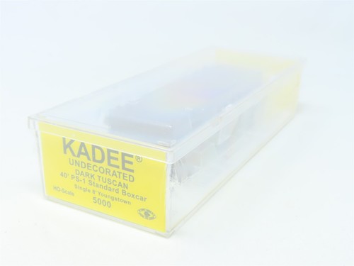 HO Scale Kadee #5000 Undecorated Dark Tuscan 40' Youngstown Door Boxcar - Sealed - Picture 7 of 8
