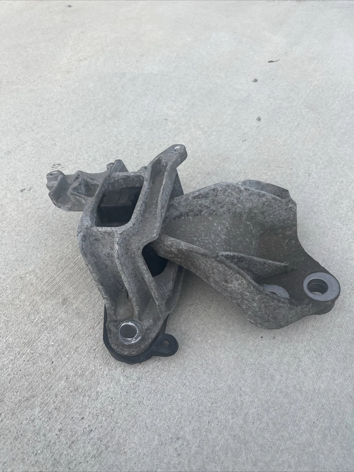 Montaje de transmisión automática izquierda OEM GM 39037511 Chevrolet Cruze 2016-2019 Foto 3 de 4