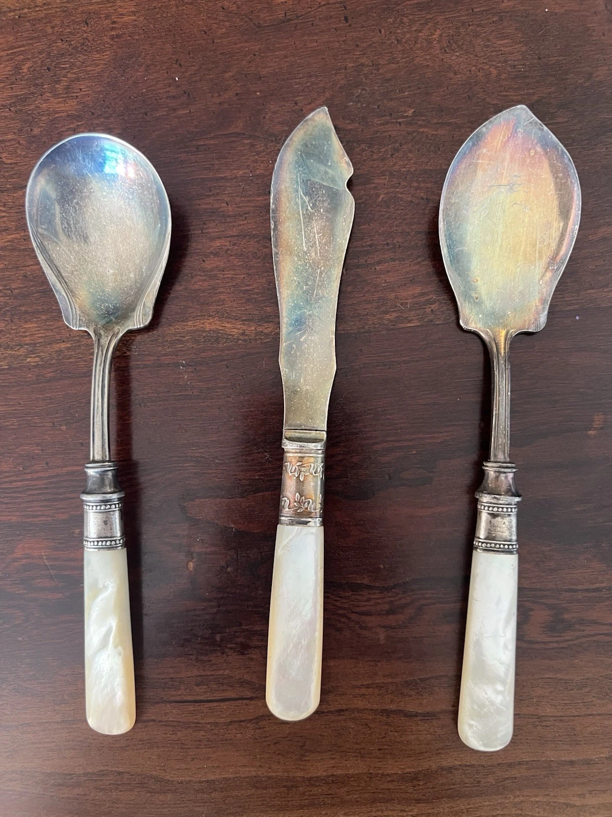 Universal LH&Co/AB&Co Silverplate Flatware Set - Mother of Pearl Handles