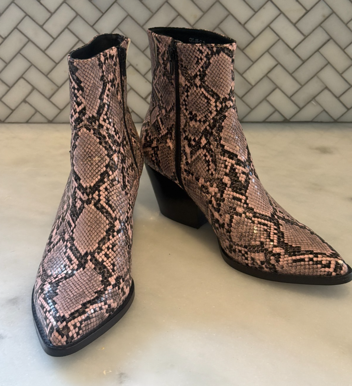 JEFFREY CAMPBELL Pink Black Snake Print Kelam-2 Western Cowboy Boots Size 9