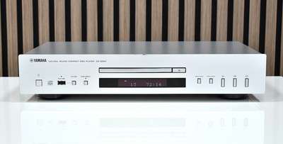 YAMAHA CD-S300 CD-Player  Sehr guter Zustand mit Zubehör