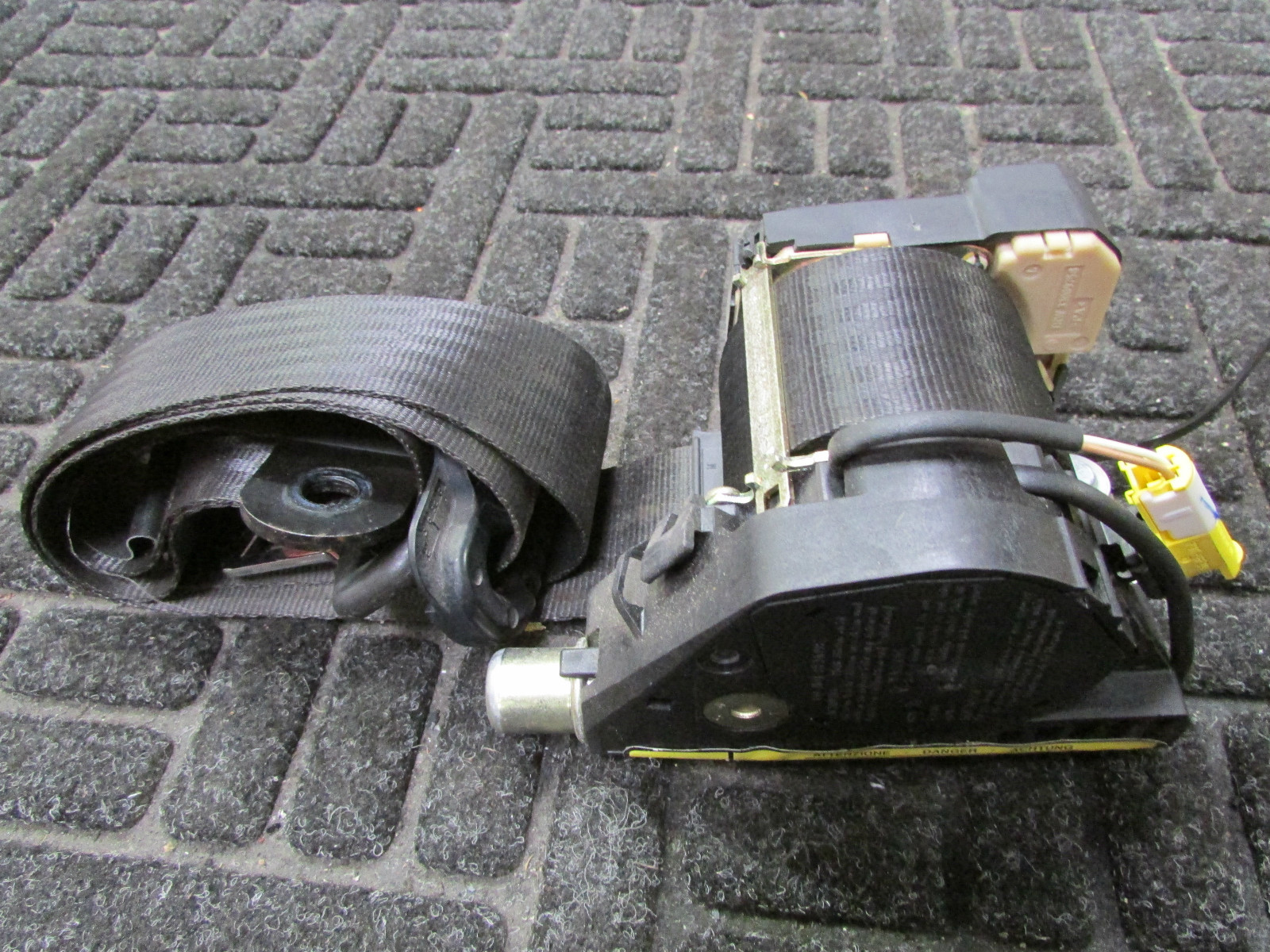 Maserati Quattroporte, RH, Right Front Seat Belt, Black, Used P/N 67722990