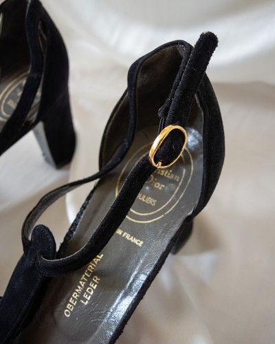 Christian Dior vintage suede t-strap heels - Picture 8 of 15