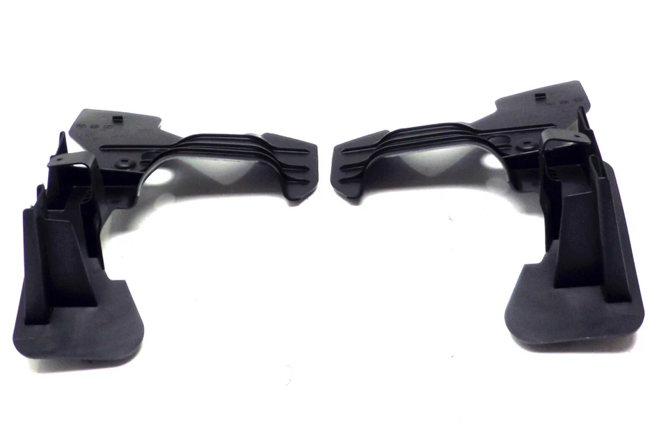 22944235 DEFLECTOR Juego de conductos de refrigeración de rotor de freno de rueda delantera Chevrolet Corvette Foto 2 de 4