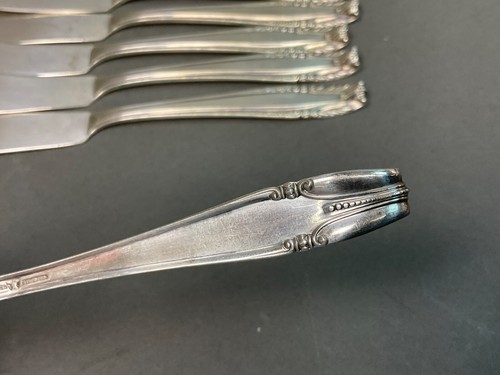 1 Sterling Wallace STRADIVARI FLAT BUTTER KNIFE 6" Solid 27 grams no monogram - Picture 7 of 8