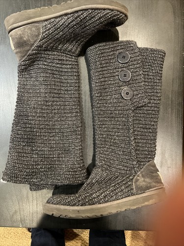Ugg Classic Cardy Boots Women's Size 8 