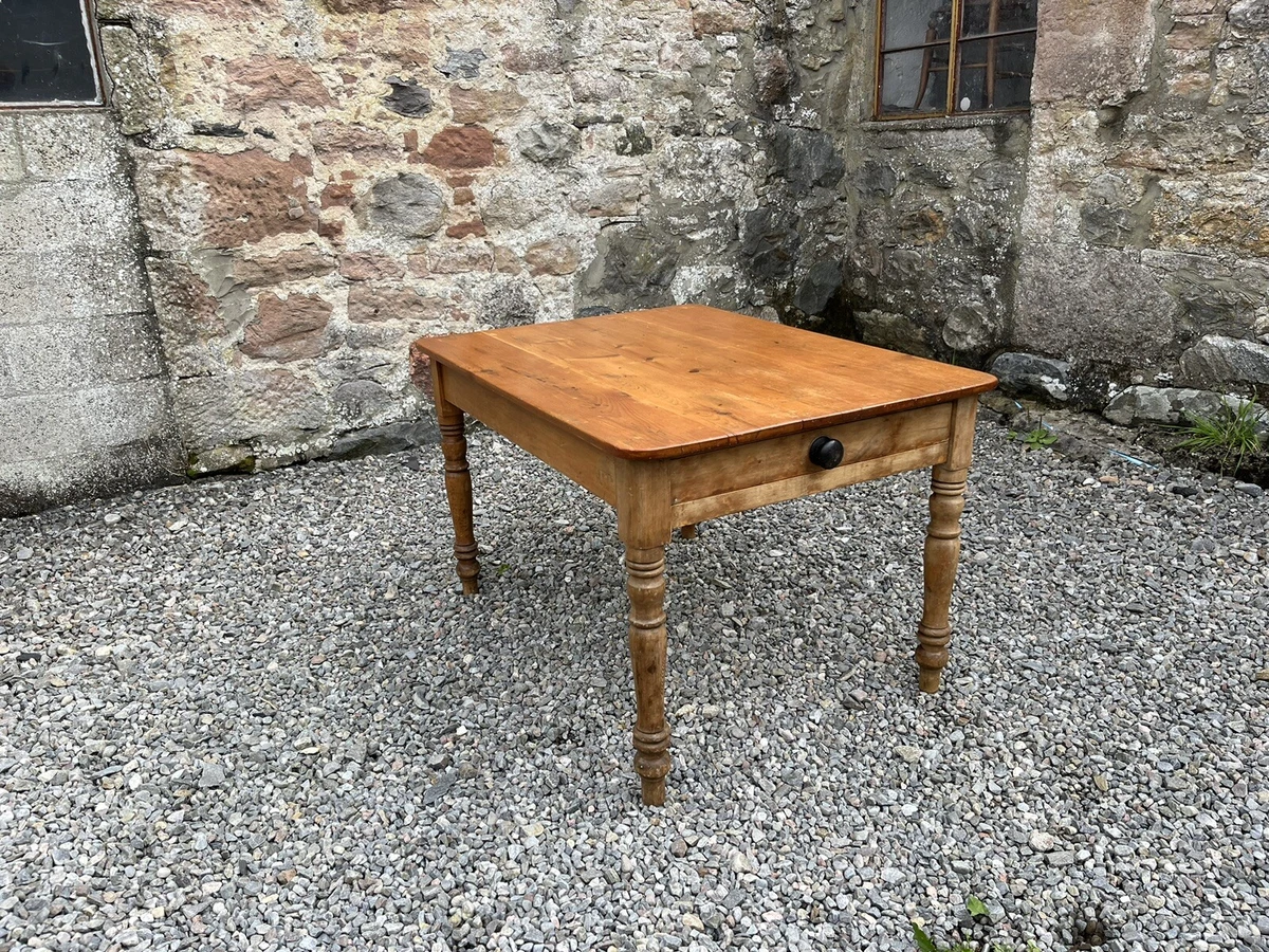 Victorian pine kitchen table outlet
